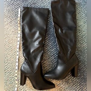 Express boots sz 8 over the knee